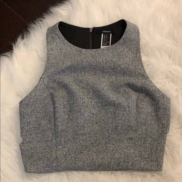 Forever 21 Tops - Grey Dressy Crop Top